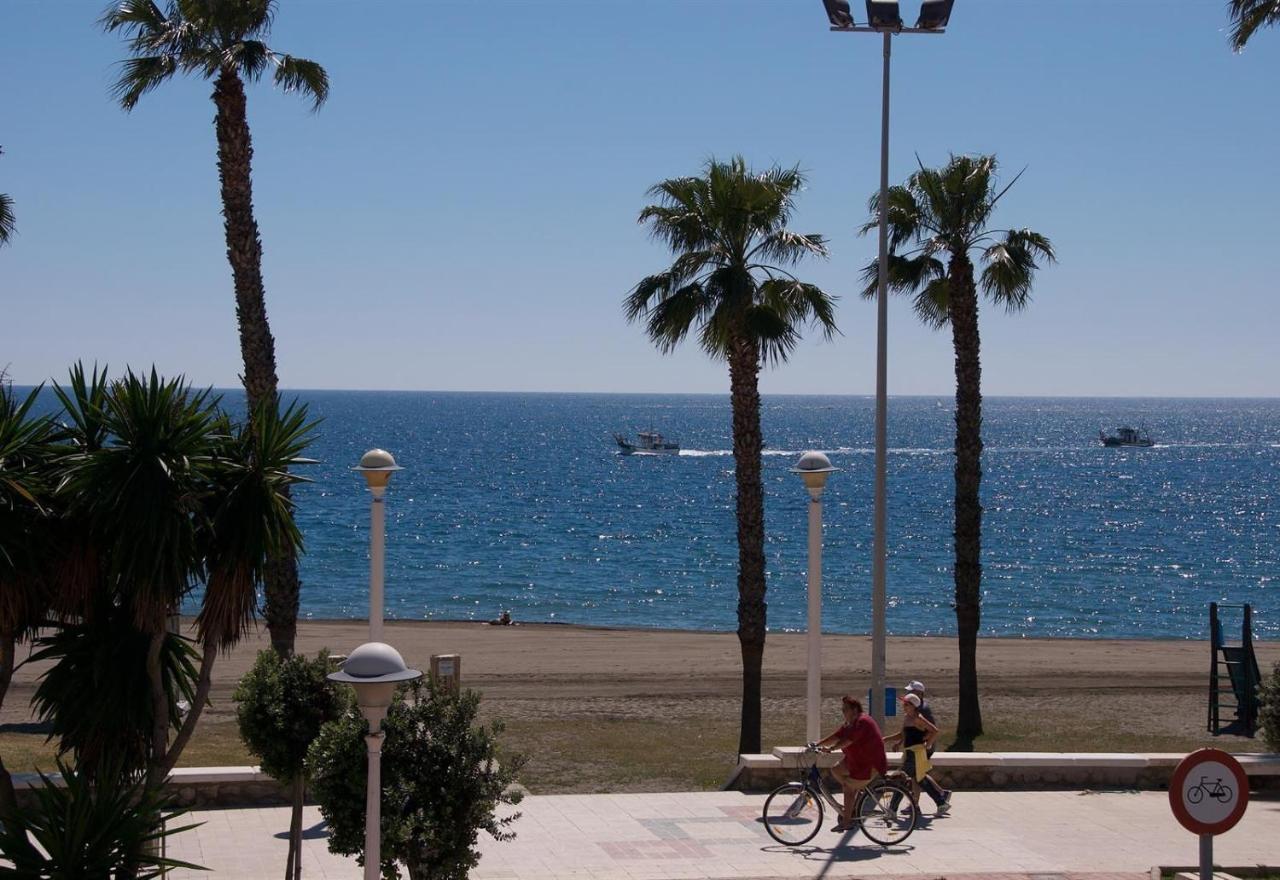 Beach Panorama Caleta 발리타드벨레즈 외부 사진