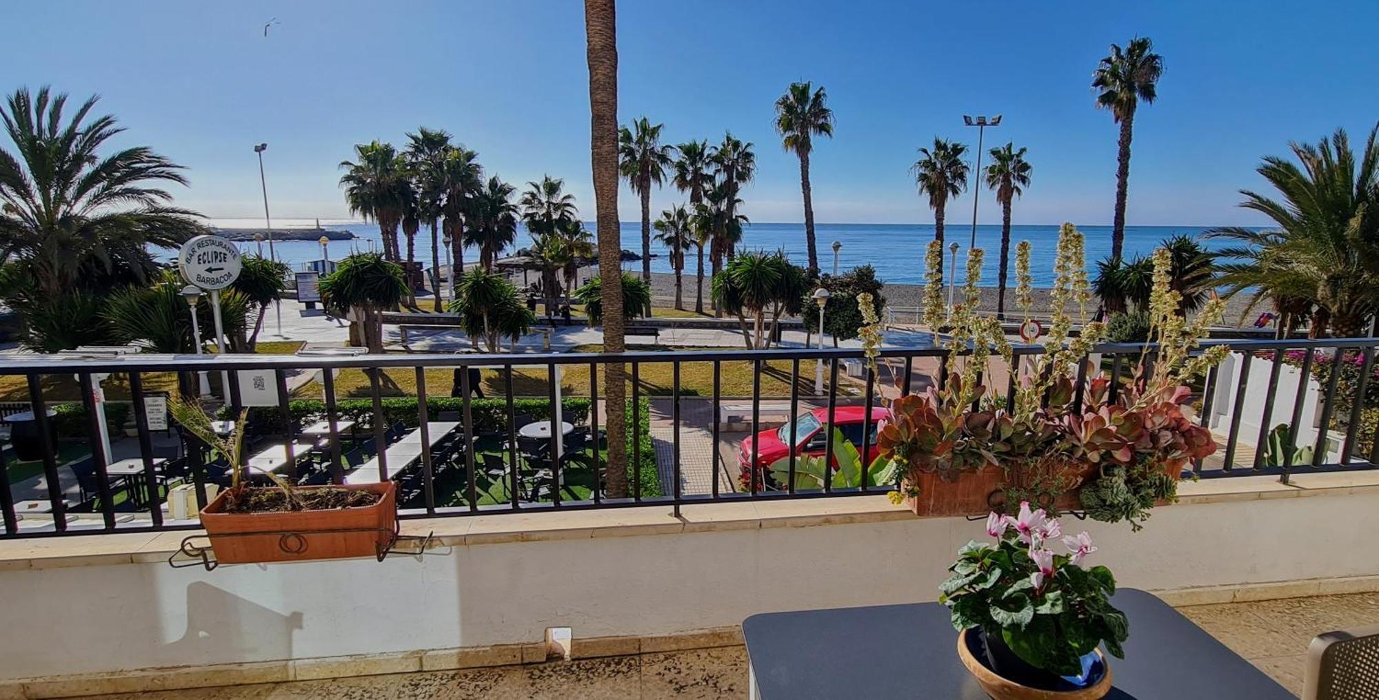 Beach Panorama Caleta 발리타드벨레즈 외부 사진